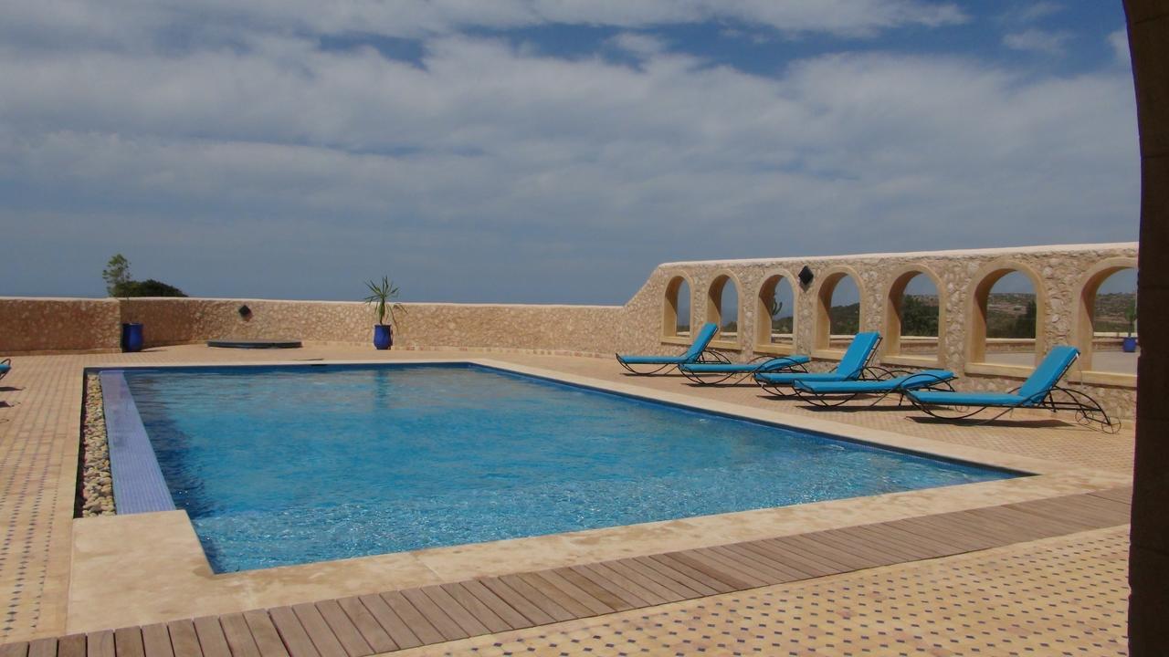 Villa Habibi เอสเซาอิรา ภายนอก รูปภาพ